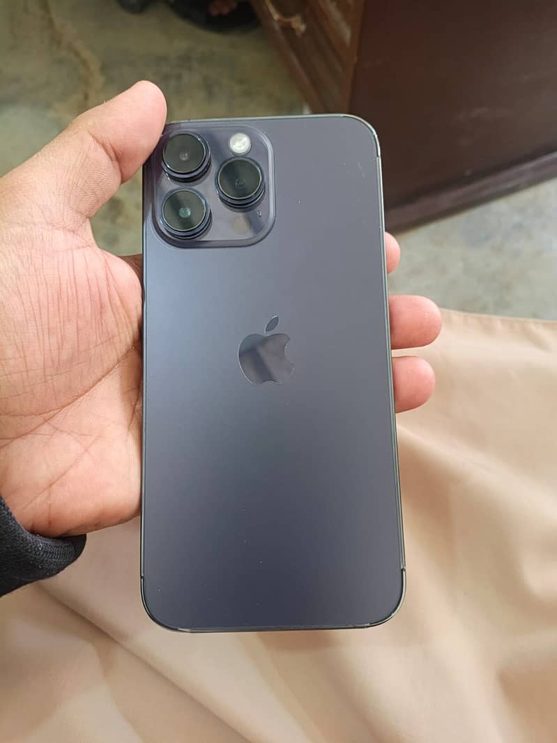 Apple iPhone 14 Pro Max 7