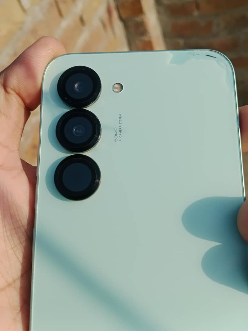 Tecno Spark 40 Pro 10