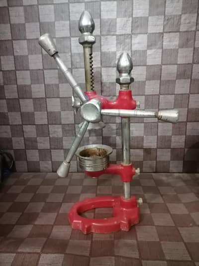 For sale juicer, orange, chakootra, lemon, etc