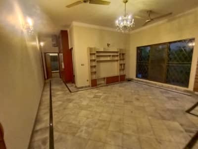 1 Kanal Lower Portion For Rent In DHA Phase 3 Top Location
