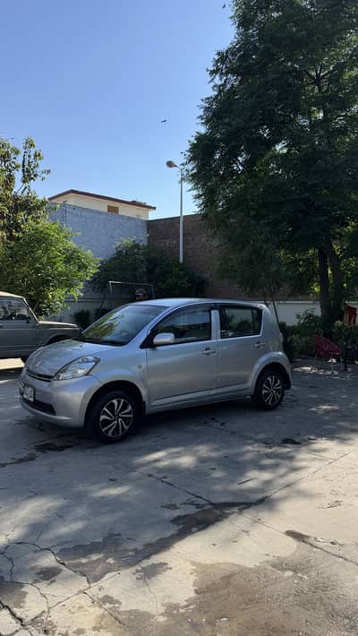 Toyota Passo 2011