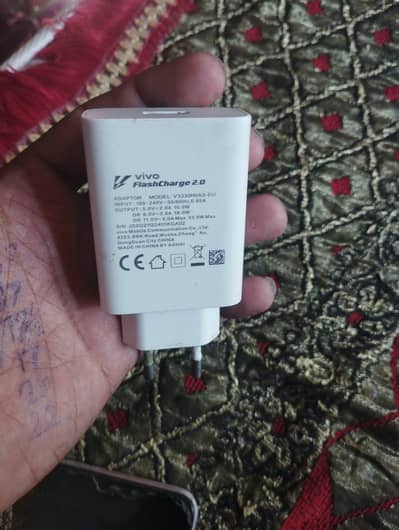 vivo 33 flash