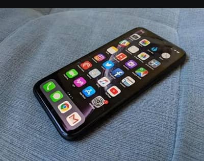 Apple iPhone XR