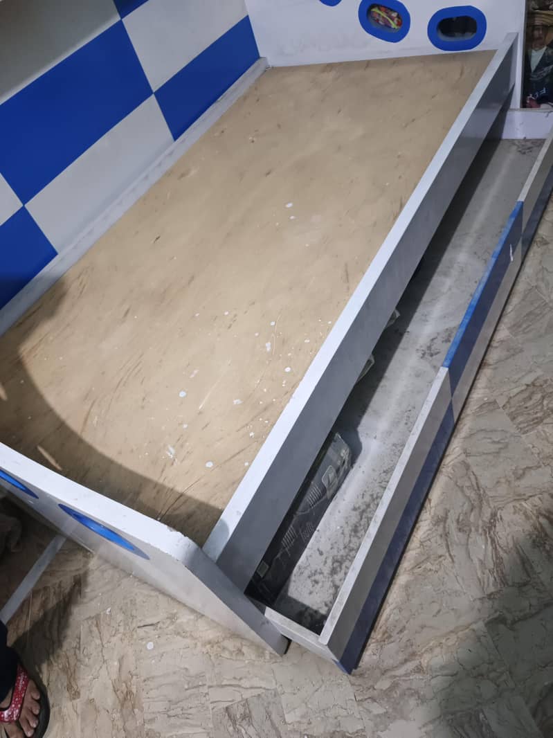 kids bed 0