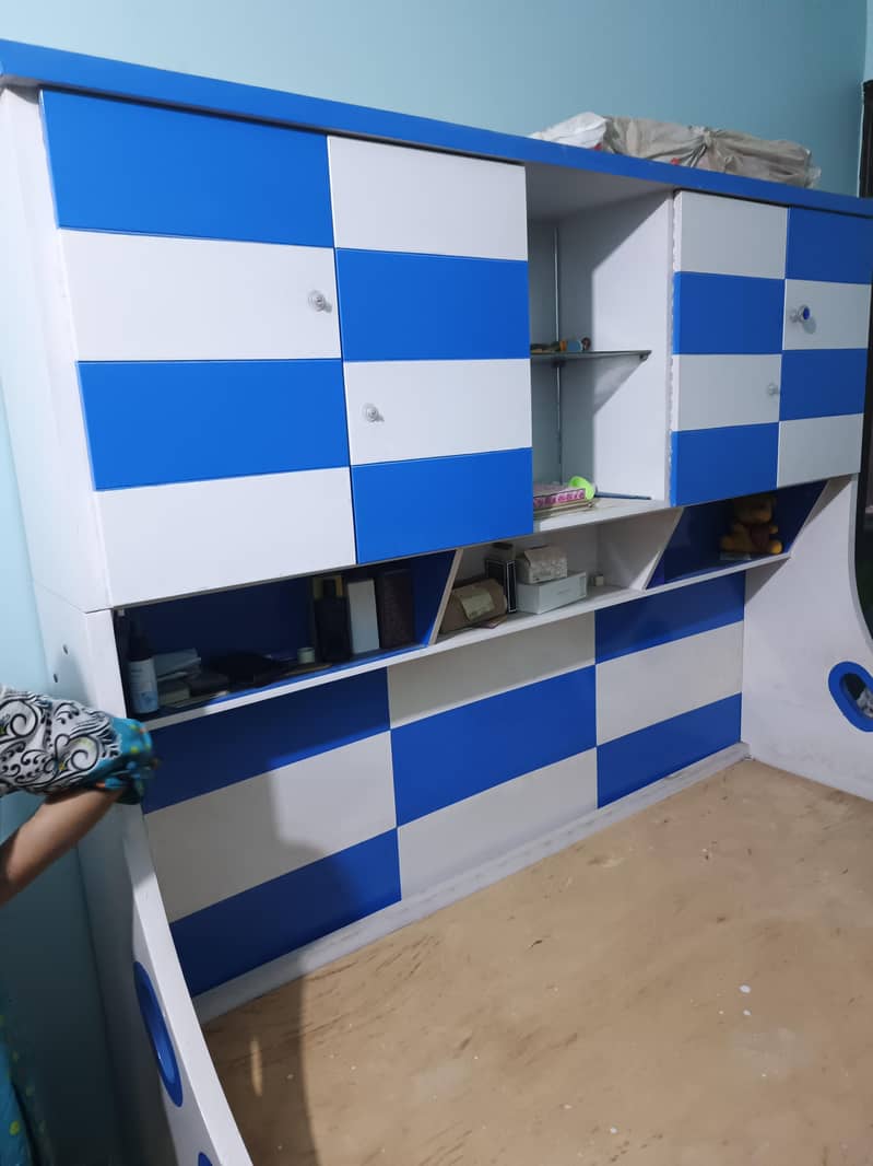 kids bed 1