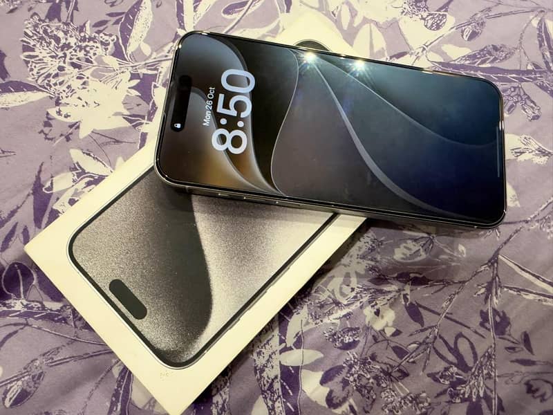 Apple iPhone 15 Pro Max 1