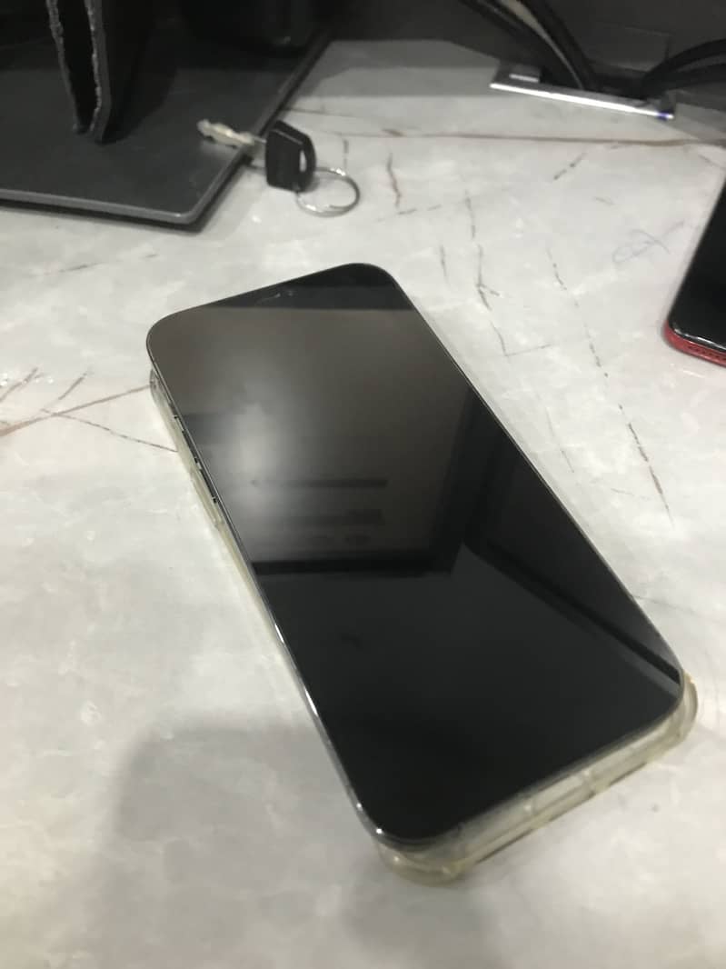iPhone 12 pro max 0