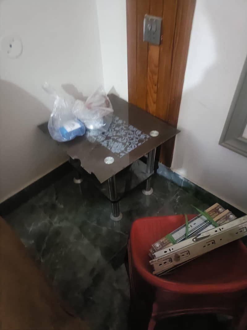 5 Seater + Mirror Table Set 4