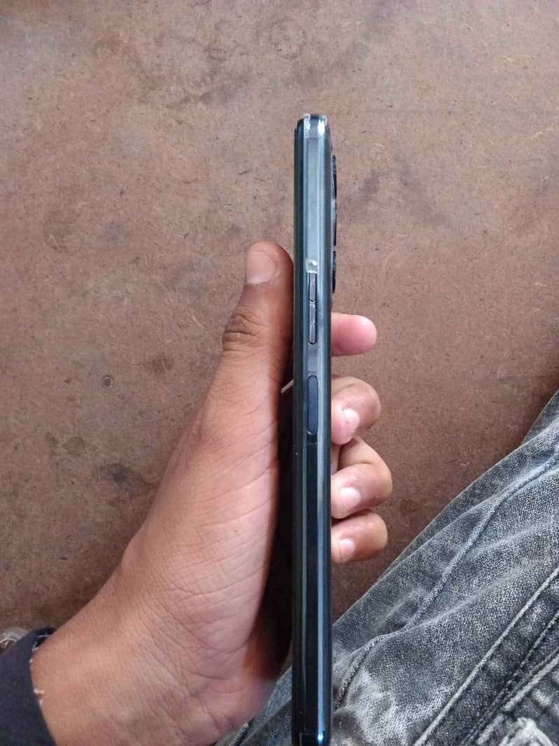 Tecno Camon 18P 3