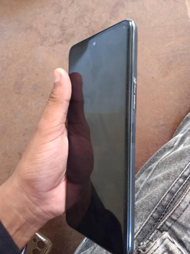 Tecno Camon 18P 5