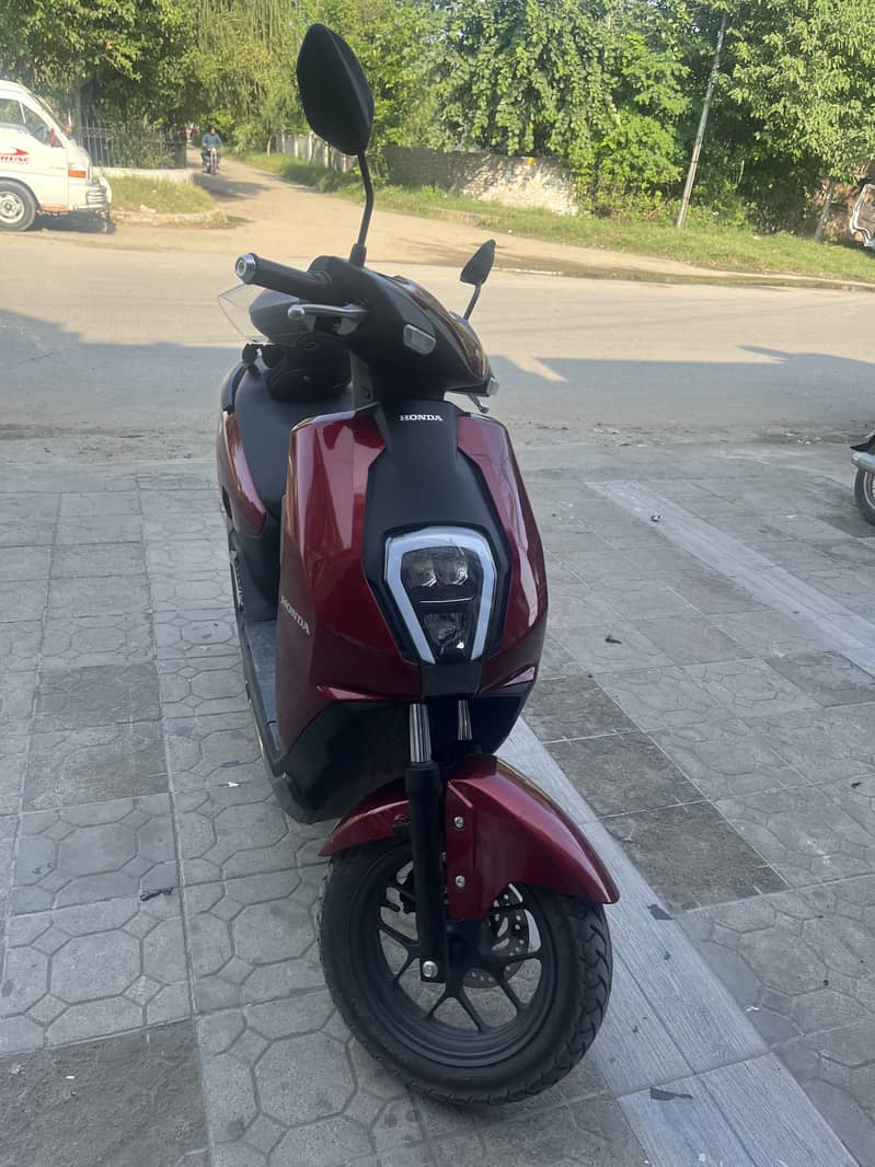 Honda ICON e 0