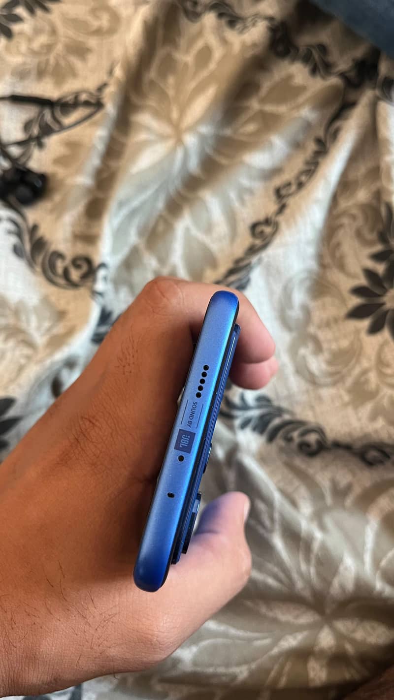 Infinix Note Edge 5G 4