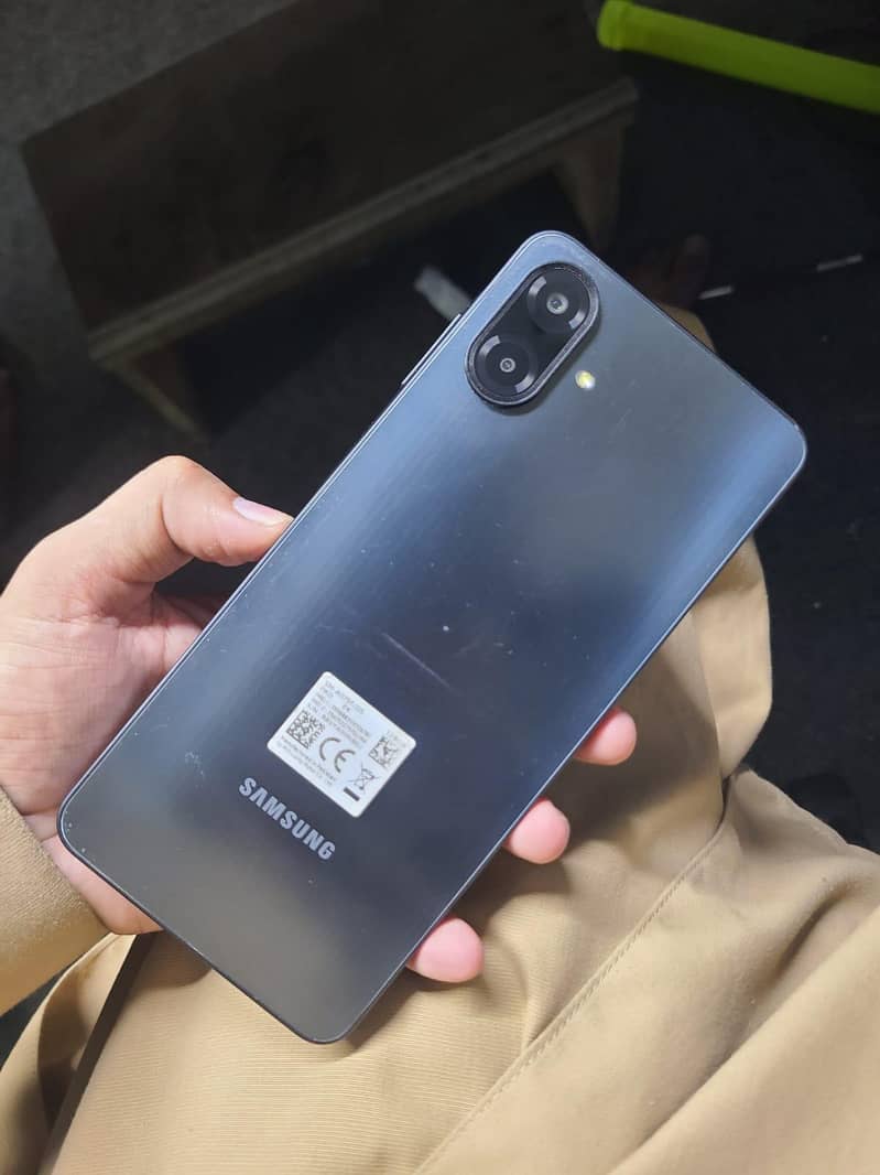 Samsung Mobile A07 1