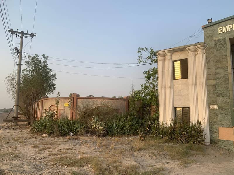 10 marla plot for sale 1