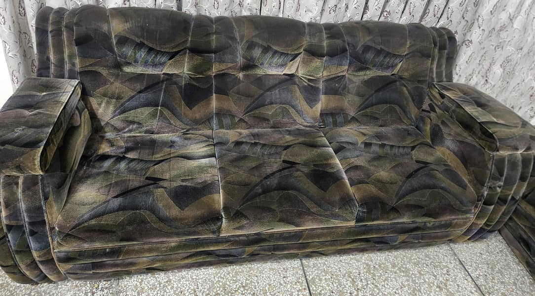 9 seater sofa 0
