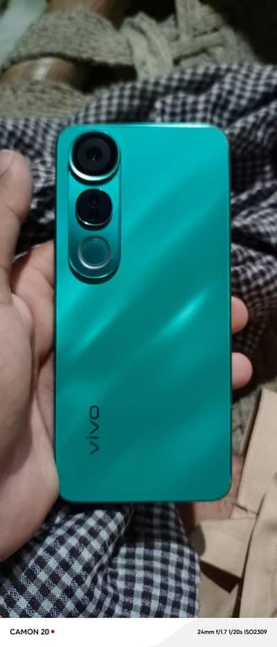 Vivo V50 Lite