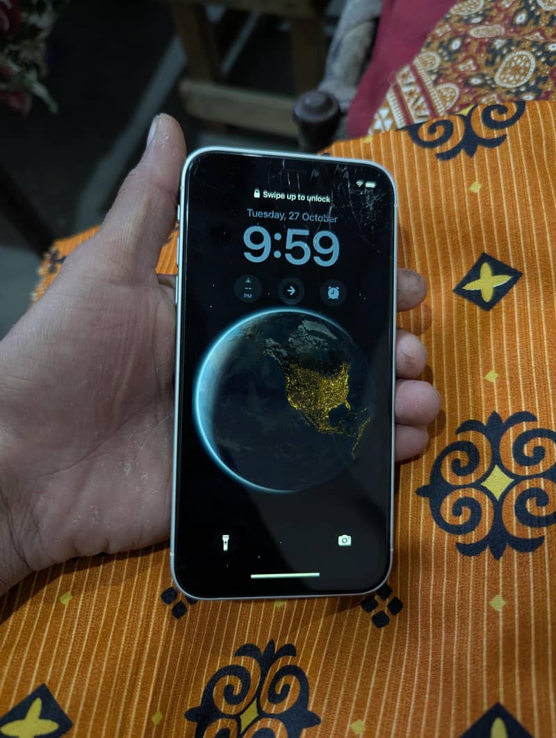 Apple iPhone XR 2