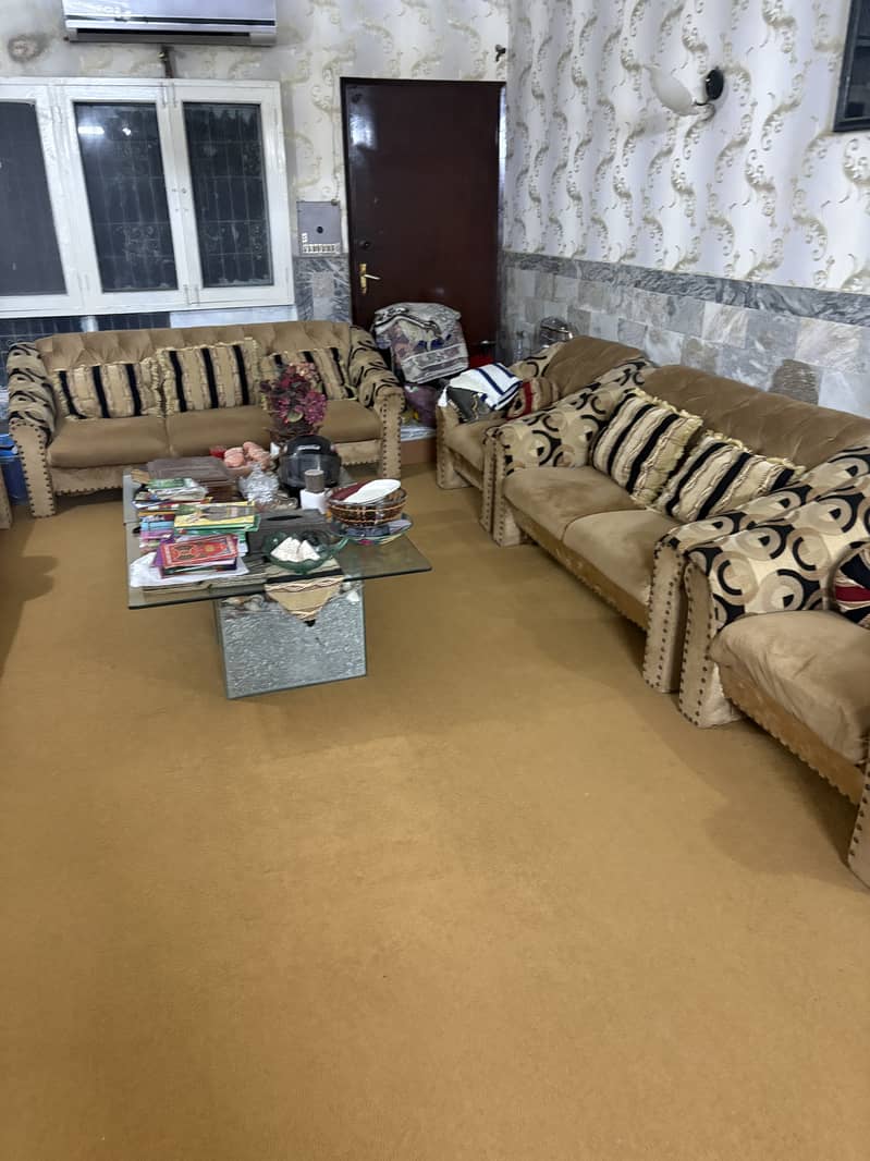 Sofa set 12 seater 0