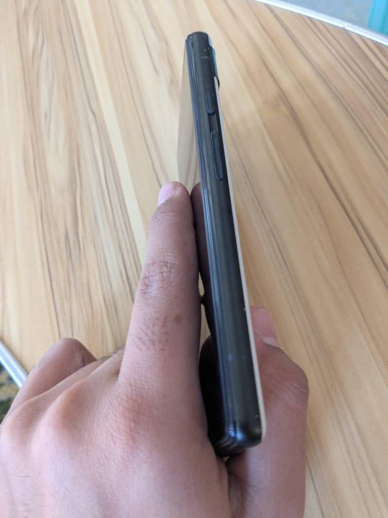 Google Pixel 6a 1