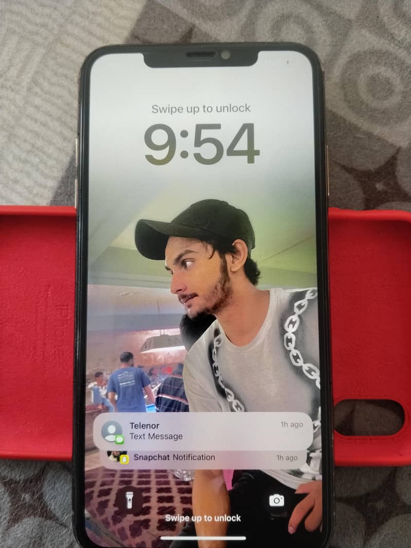 Apple iPhone XS Max 2