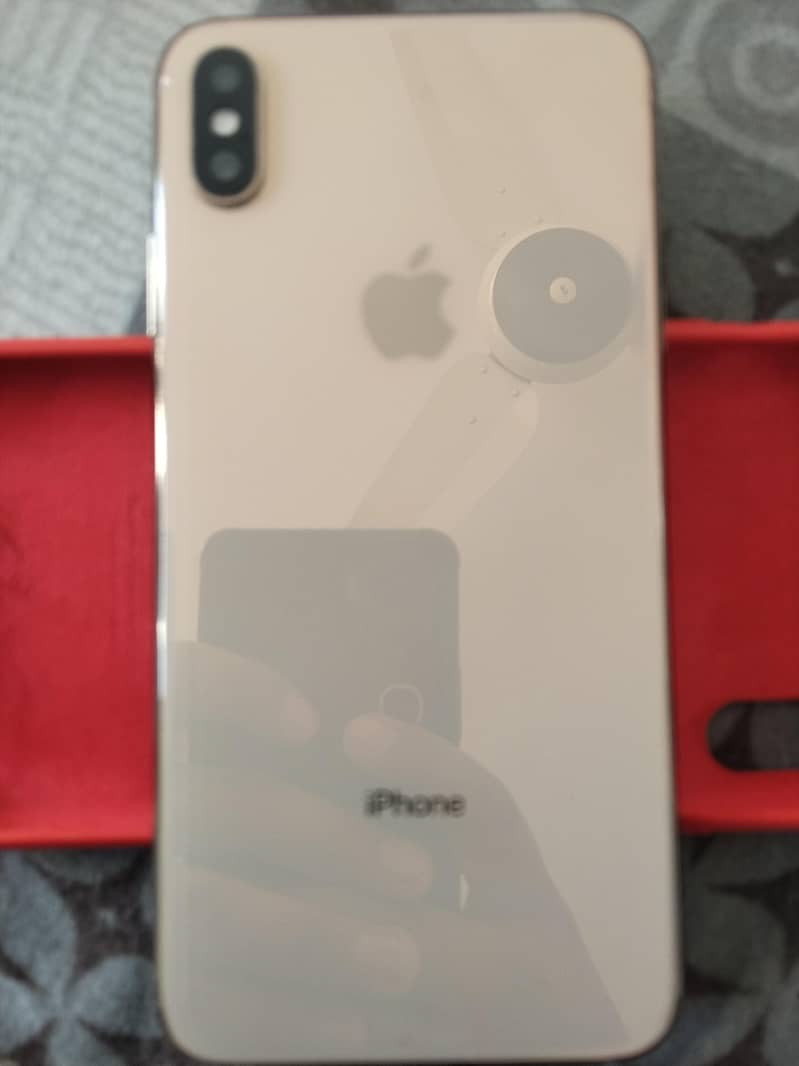 Apple iPhone XS Max 7