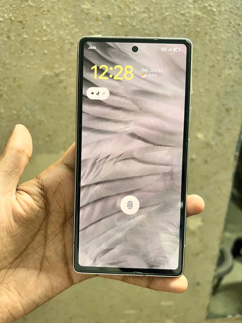Google Pixel 7a 5