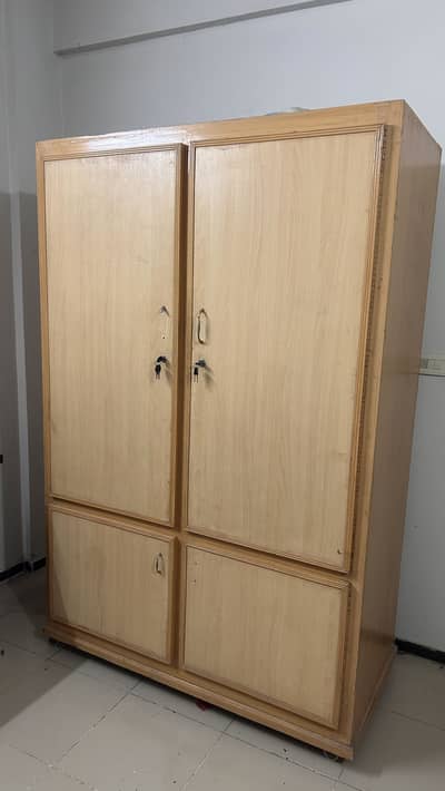 Wardrobe (Almari) 2 door
