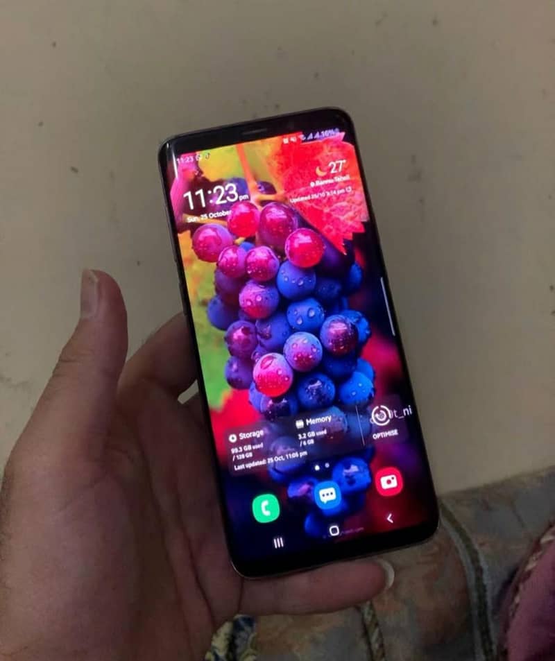Samsung Mobile S9 Plus 1