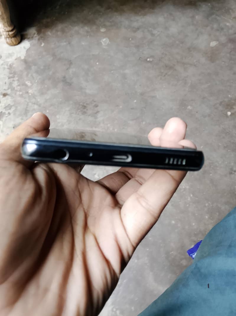 Samsung Mobile A52 2