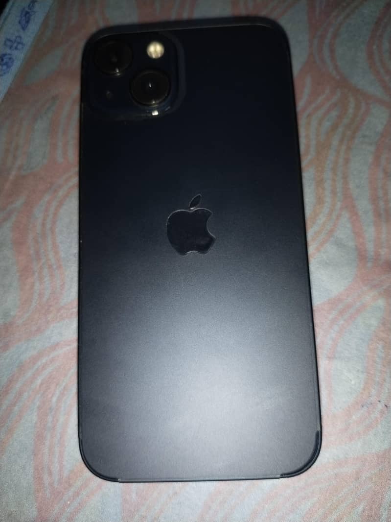 Apple iPhone 13 2