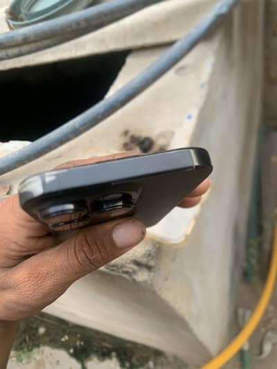 I phone 16 pro