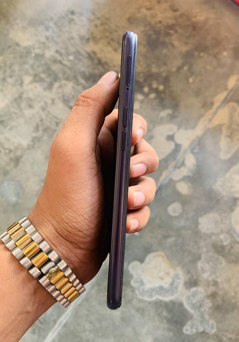 OPPO A3s 5