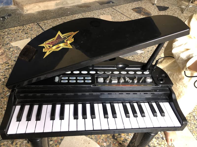 Piano 3