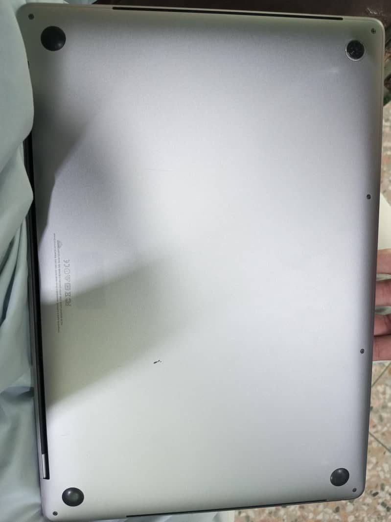 Macbook Pro 2017 1