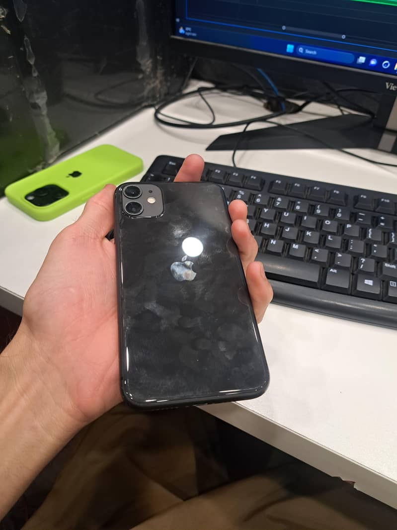 Apple iPhone 11 5