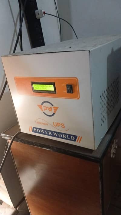 2200 Watt local made UPS with 2 Osaka  deep cycle batteries