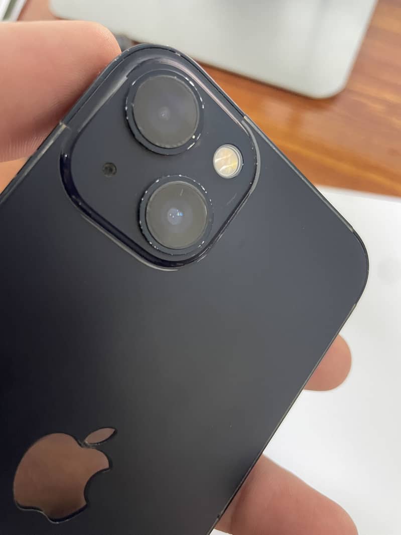 Apple iPhone 13 3