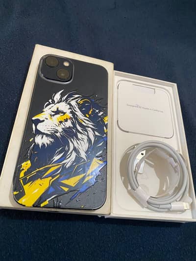 Apple iPhone 13