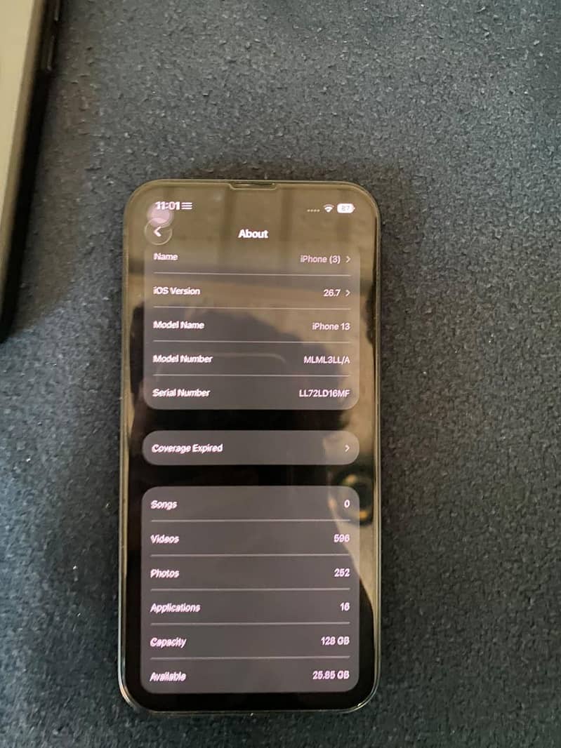 Apple iPhone 13 9