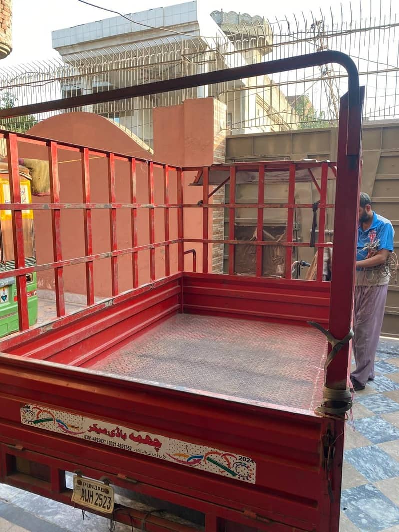 LOADER RIKSHA. 3