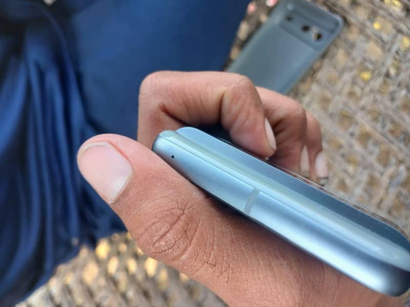 Google Pixel 8 1