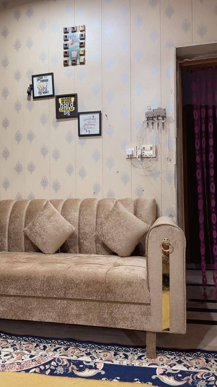 bed sofa set dressing like new 4
