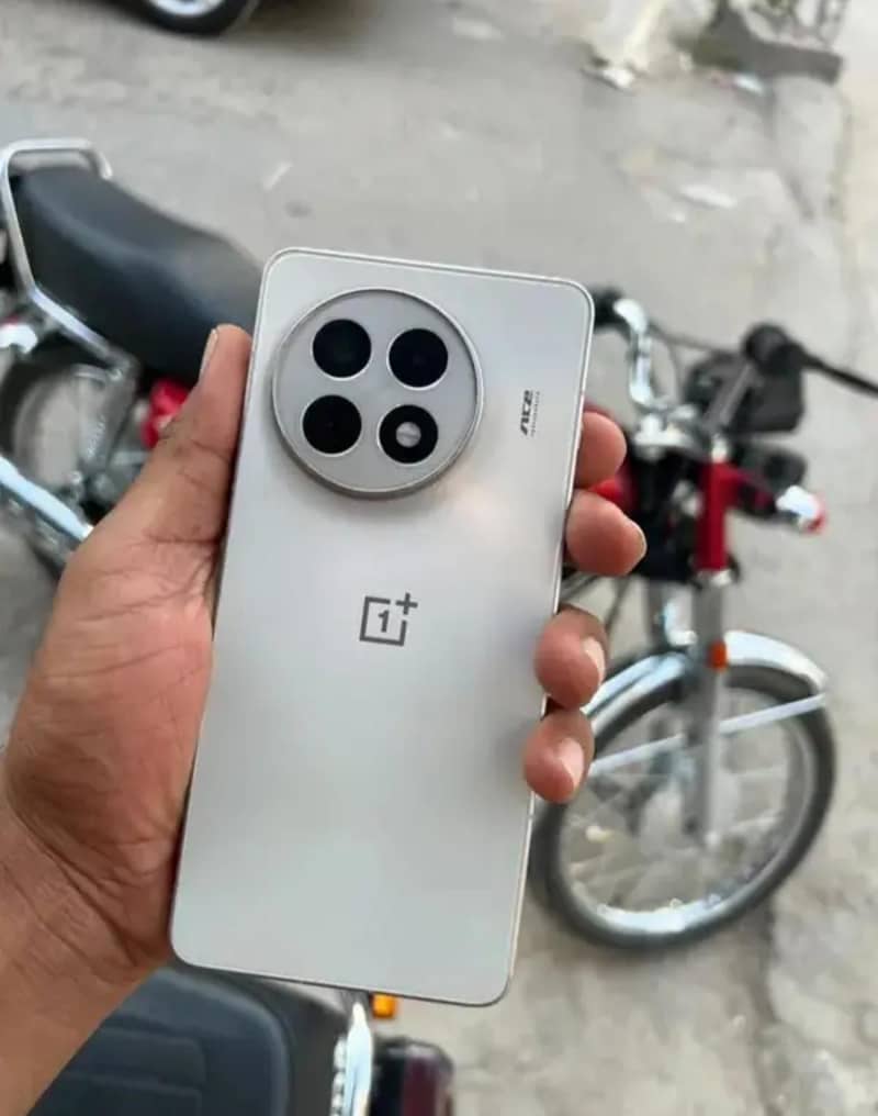 One Plus 13R Ace5 0