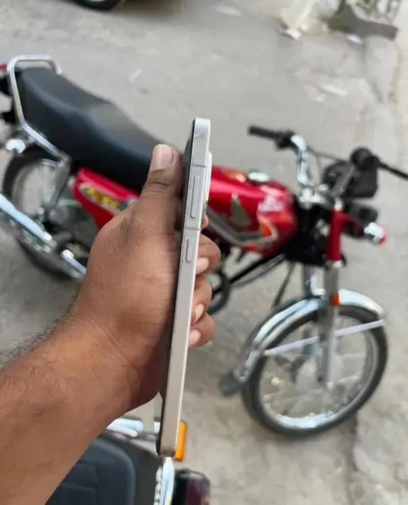 One Plus 13R Ace5 1