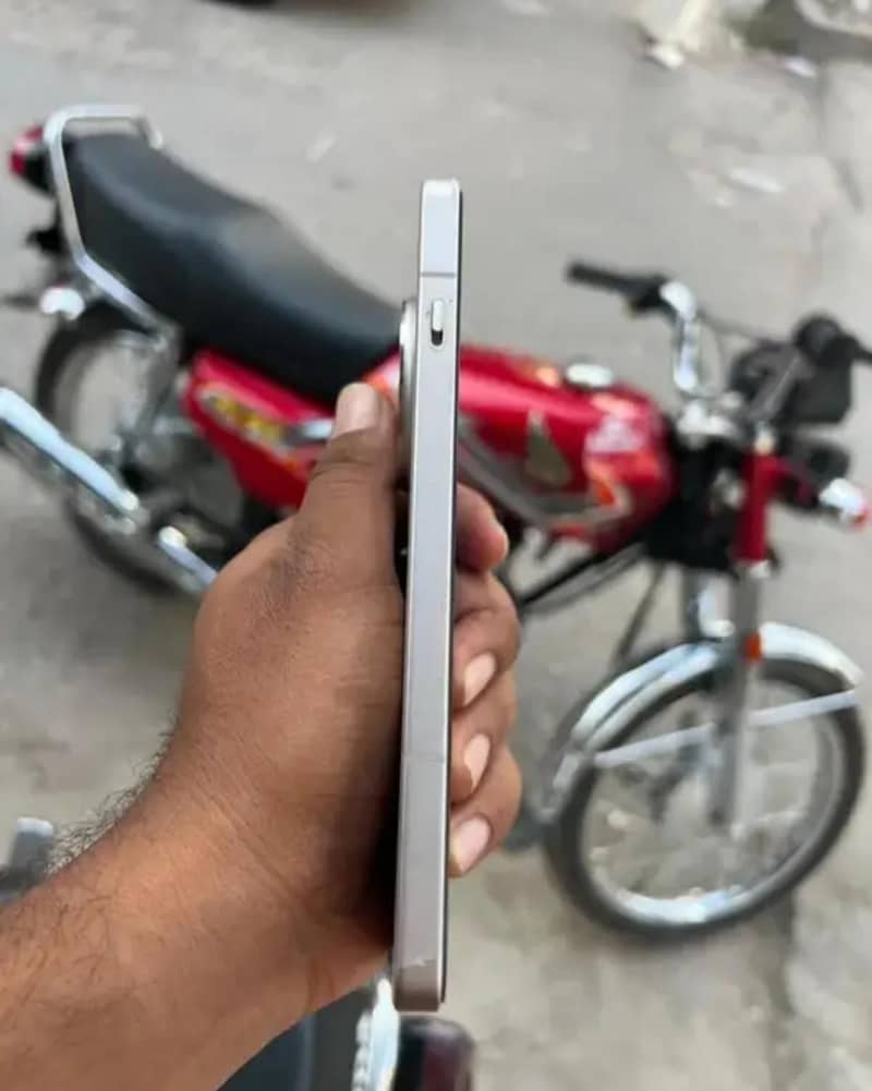 One Plus 13R Ace5 3