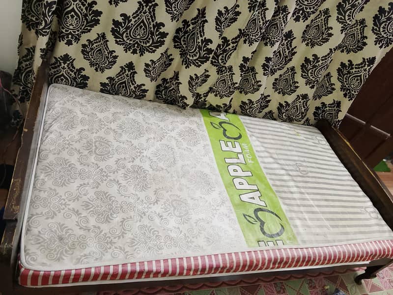 single bed 0