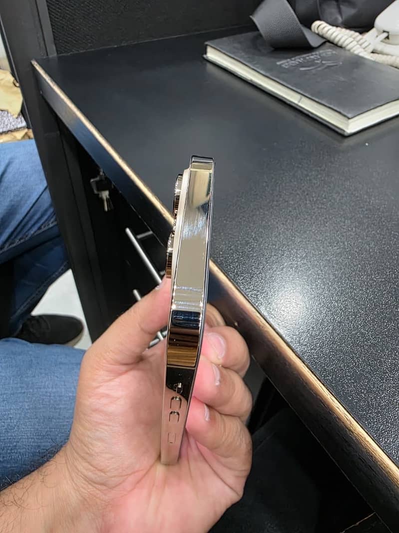 Apple iPhone 14 Pro 6