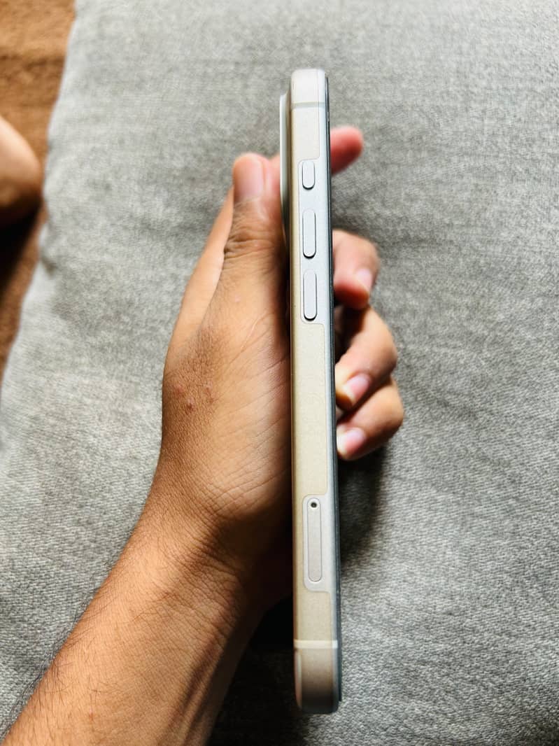 Apple iPhone 17 Pro 0
