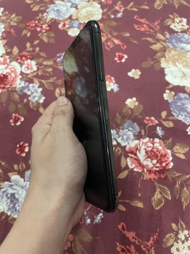 Apple iPhone X 1