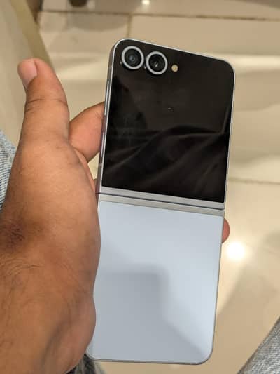 Samsung z flip 6 |10/10 condition - non pta